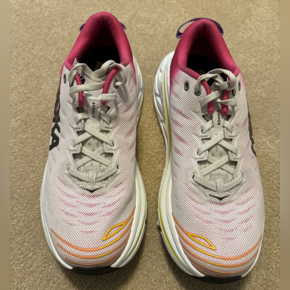 LIKE NEW! Women’s Hoka Bondi X